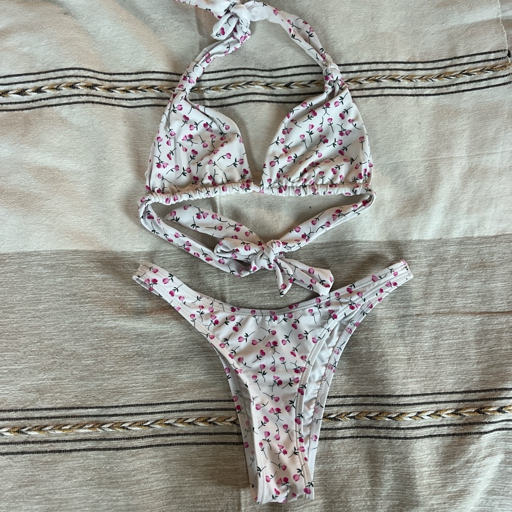 Somerfield Swim White and Pink Floral Bikini